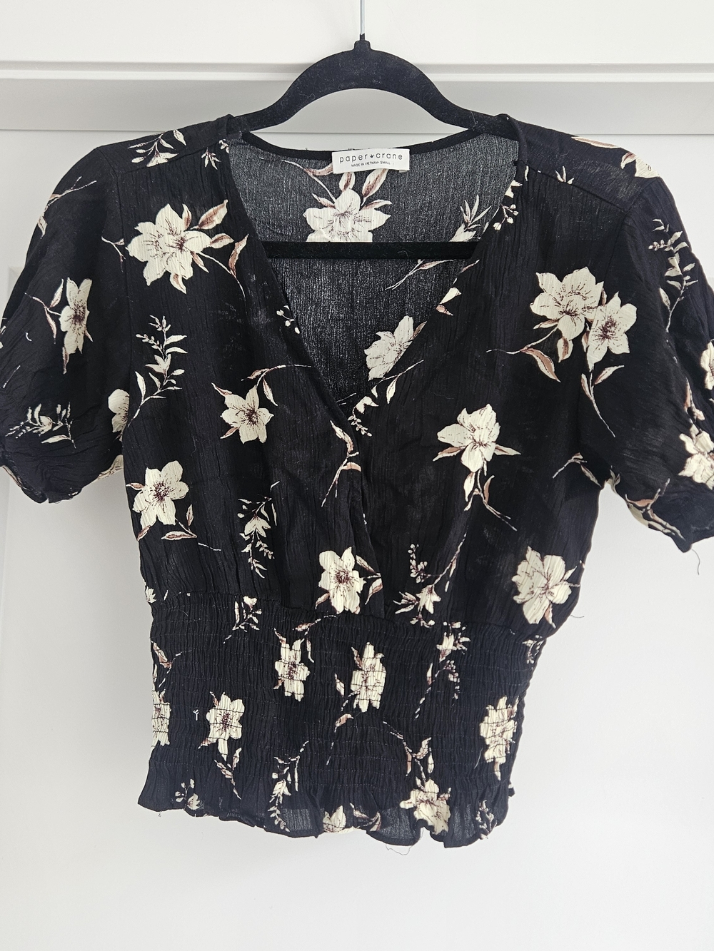 Paper Crane Black Floral V-Neck Smocked Peplum Top